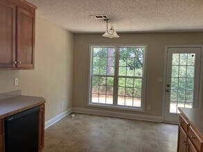 380 Embassy Dr in Winder, GA - Building Photo - Building Photo