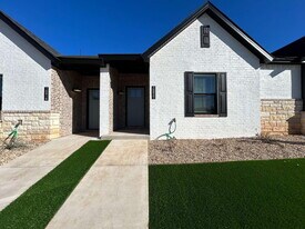 10921 Abbeville Ave in Lubbock, TX - Building Photo