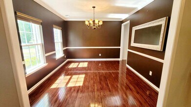 4420 Belfast Rd in Glen Allen, VA - Foto de edificio - Building Photo