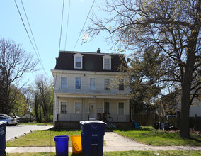 10 E Washington St in Riverside, NJ - Building Photo - Building Photo