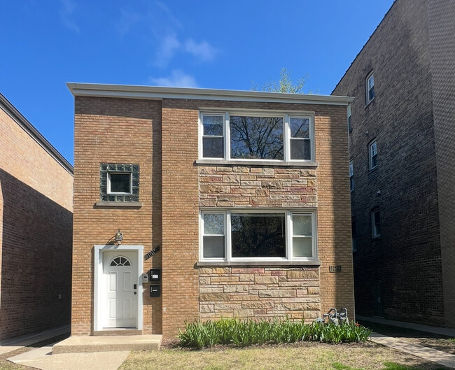 property at 1619 Monroe St