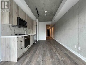 458-458 Richmond St W in Toronto, ON - Building Photo - Building Photo