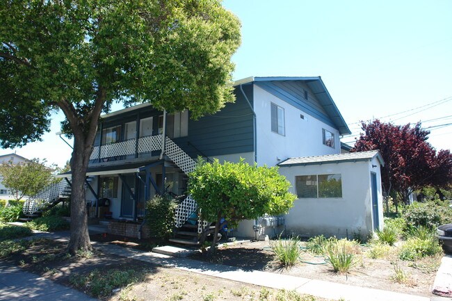 2216 Pasetta Dr in Santa Clara, CA - Building Photo - Building Photo