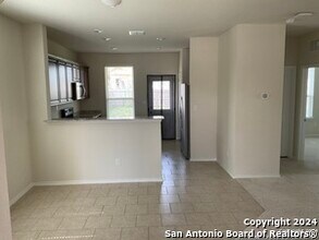 10606 Rayburn Lndg in San Antonio, TX - Building Photo - Building Photo