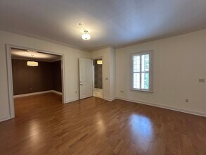 5194 Lexington Club Cv, Unit 303 in Memphis, TN - Building Photo - Building Photo