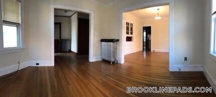 27 High St in Brookline, MA - Building Photo - Building Photo