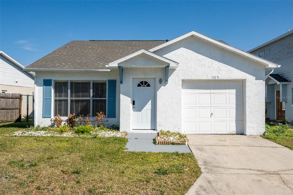 1025 Clovercrest Rd in Orlando, FL - Building Photo