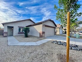 2741 E Bagdad Rd in San Tan Valley, AZ - Building Photo
