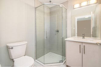 33 Heney St in Ottawa, ON - Building Photo - Building Photo