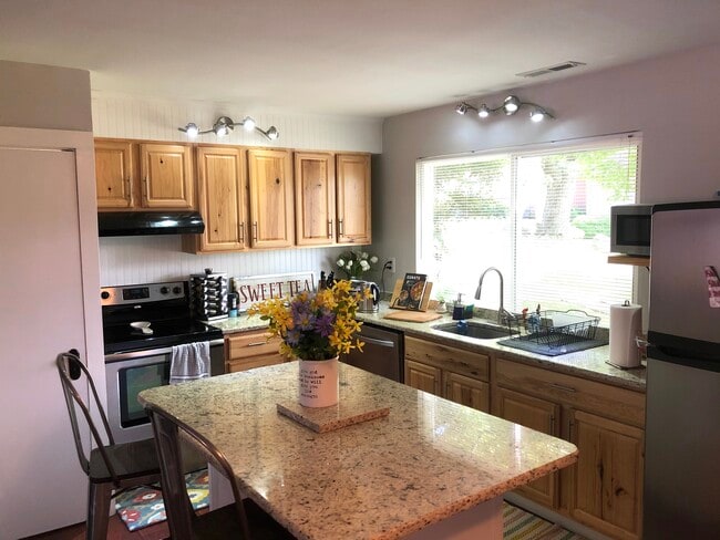 property at 67 Woodlake Dr