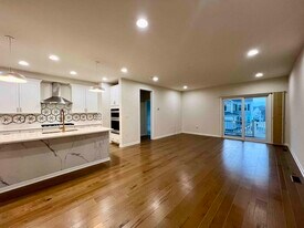 3 Archer Dr in Woburn, MA - Building Photo