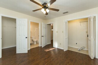 105 Whetherbine Way W in Tallahassee, FL - Building Photo - Building Photo