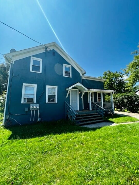 1440 Smith St in Green Bay, WI - Building Photo