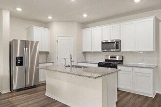 129 Greenway Ln in Georgetown, TX - Building Photo - Building Photo