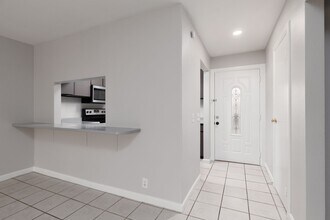 1676 Jupiter Ct in Las Vegas, NV - Building Photo - Building Photo