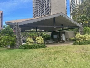 55 S Kukui St in Honolulu, HI - Building Photo - Building Photo