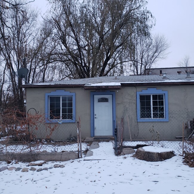 property at 5933 Pryor Ln