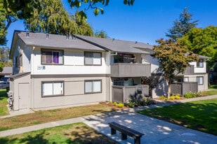 Ironwood in Livermore, CA - Building Photo