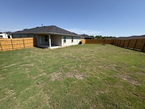 175 Gazania Rd in Niederwald, TX - Building Photo - Building Photo