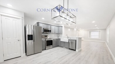 11224 W Spring River Dr in Boise, ID - Building Photo - Building Photo