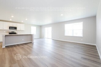 21937 E 39th Pl in Aurora, CO - Foto de edificio - Building Photo