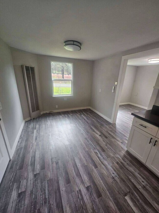 17025 Lake Arthur Rd in Applegate, CA - Building Photo - Building Photo