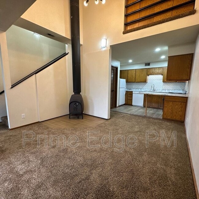 property at 1801 Ridgehaven Ct