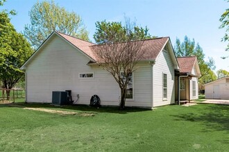 5893 FM1827 in McKinney, TX - Building Photo - Building Photo
