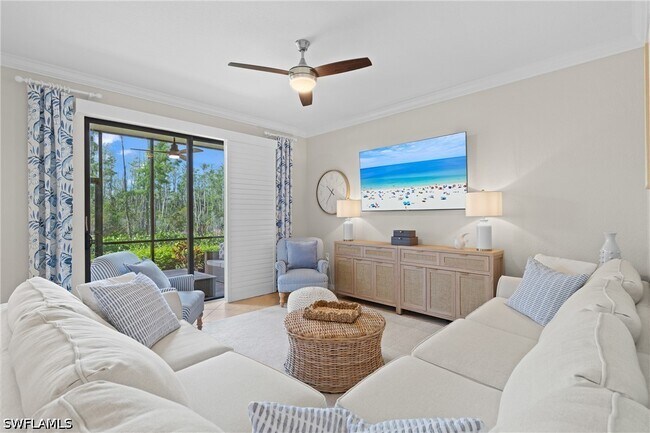 9715 Acqua Ct