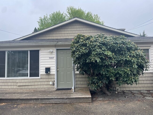 property at 9469-9473-9473 N Saint Louis Ave