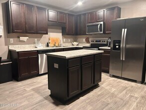 3213 Josie St in Panama City, FL - Building Photo - Building Photo
