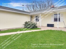 2666 Randall Ave NW in Walker, MI - Building Photo