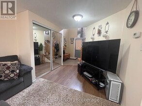 18 Srigley St in Barrie, ON - Building Photo - Building Photo