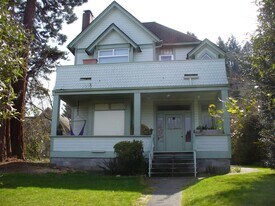 820 High St in Bellingham, WA - Building Photo