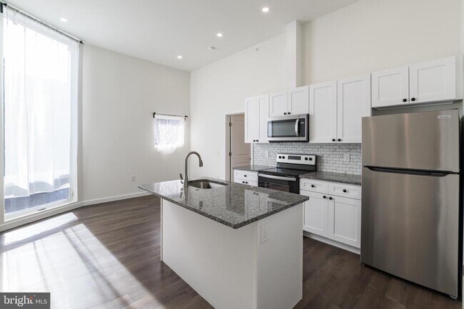 5303 Chester Ave in Philadelphia, PA - Building Photo - Building Photo