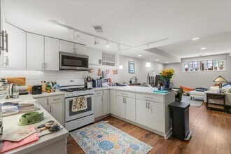 3249 N Seminary Ave in Chicago, IL - Building Photo - Building Photo