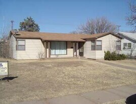 3520 25th St in Lubbock, TX - Building Photo