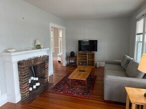 138 Kenberma St in Hull, MA - Building Photo - Building Photo