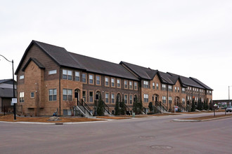 74 Sage Meadows Ter NW in Calgary, AB - Building Photo - Building Photo