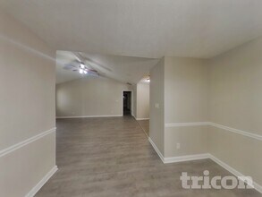 850 Rambling Rose Ct NW in Conyers, GA - Foto de edificio - Building Photo