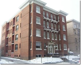 R Street Apartments in Washington, DC - Building Photo - Building Photo