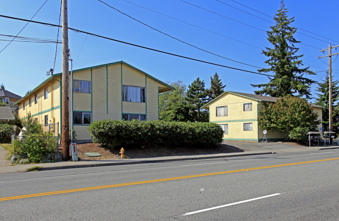 Darlene's Manor in Everett, WA - Foto de edificio