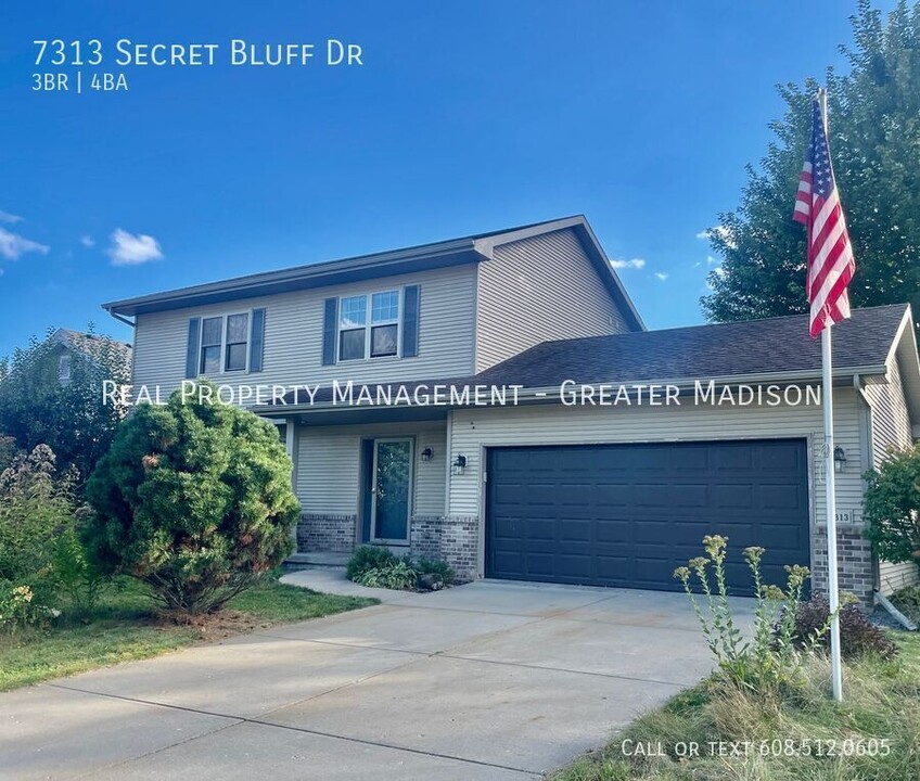 7313 Secret Bluff Dr in Madison, WI - Foto de edificio