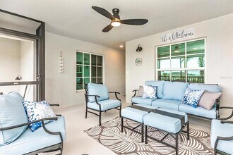 12550 Galapagos Ct in Venice, FL - Foto de edificio - Building Photo