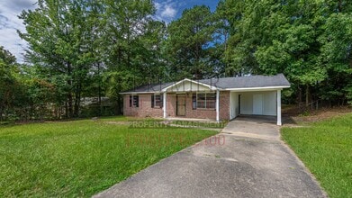 1617 Woodhollow Dr in Columbus, GA - Foto de edificio - Building Photo