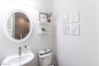 9550 Ironstone Terrace in Naples, FL - Building Photo - Building Photo