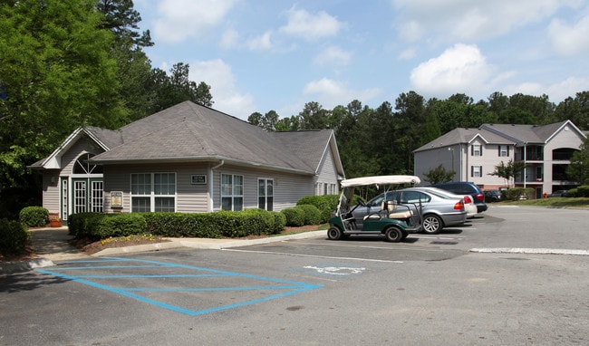 Greens of Pine Glen Apartments