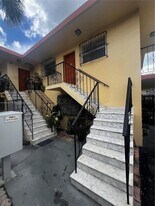 619 SW 11th Ave in Miami, FL - Building Photo