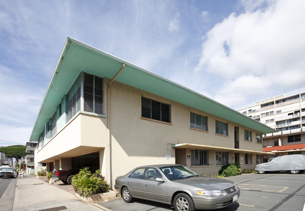 Kilsby Apartments in Honolulu, HI - Building Photo