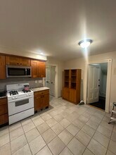 38 Hobson St, Unit 1 in Boston, MA - Building Photo - Building Photo